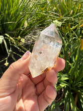 Load image into Gallery viewer, Natural Enhydro Quartz w/ Moving Bubble &amp;/or Carbon/Black Inclusions,A455
