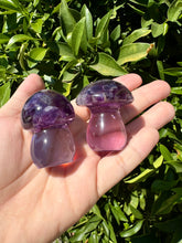 Load image into Gallery viewer, Resin small cute Amethyst mushroom
