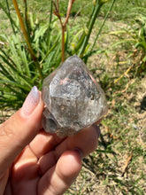 Load image into Gallery viewer, Natural Enhydro Quartz w/ Moving Bubble &amp;/or Carbon/Black Inclusions,A485
