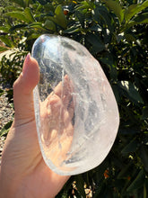 Load image into Gallery viewer, Large Clear Quartz Offering Bowl,Crystal Quartz Altar Bowl,Crystal Tray,B61
