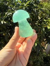 Load image into Gallery viewer, Large Green Fluorite Mushroom Carving
