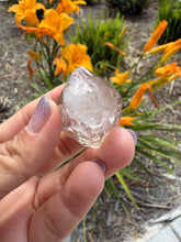Load image into Gallery viewer, Natural Enhydro Quartz w/ Moving Bubble &amp;/or Carbon/Black Inclusions,A471
