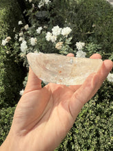 Load image into Gallery viewer, Small Clear Quartz Offering Bowl,234.8g
