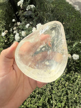 Load image into Gallery viewer, Small Clear Quartz Offering Bowl,234.2g
