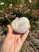 Load image into Gallery viewer, Celestite Geode Heart Blue Crystal Cluster Natural Raw Specimen Healing,A463
