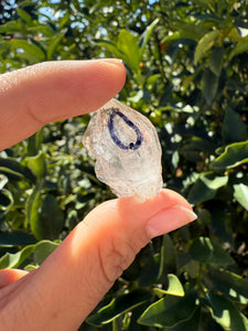 Natural Enhydro Quartz Crystal with Moving Water Bubble,A186
