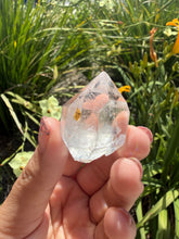 Load image into Gallery viewer, Natural Enhydro Quartz w/ Moving Bubble &amp;/or Carbon/Black Inclusions,A444
