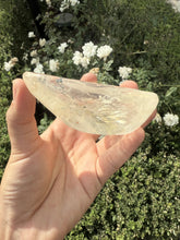 Load image into Gallery viewer, Small Clear Quartz Offering Bowl,234.2g
