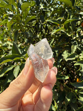Load image into Gallery viewer, Natural Enhydro Quartz Crystal with Moving Water Bubble,A137
