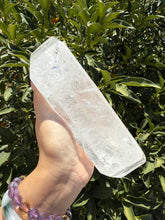 Load image into Gallery viewer, 3.5lb Large Clear Quartz Offering Bowl,Crystal Quartz Altar Bowl,B52

