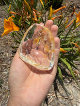 Load image into Gallery viewer, Small Golden Healer Quartz Bowl,Crystal Quartz Altar Bowl,Crystal Tray,B160
