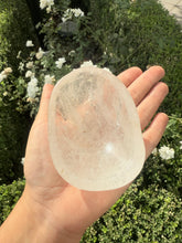 Load image into Gallery viewer, Small Clear Quartz Offering Bowl,216.8g
