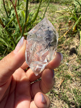 Load image into Gallery viewer, Natural Enhydro Quartz w/ Moving Bubble &amp;/or Carbon/Black Inclusions,A487
