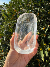 Load image into Gallery viewer, Clear Quartz Offering Bowl,Crystal Quartz Altar Bowl,Crystal Tray,B138
