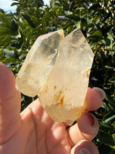 Load image into Gallery viewer, Raw Himalayan Quartz Crystal Point Pakistan Specimen Healing Reiki Decor A253
