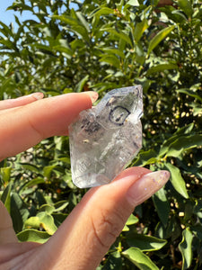 Natural Enhydro Quartz Crystal with Moving Water Bubble,A136