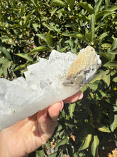 Load image into Gallery viewer, Himalayan Quartz Cluster 609g,Pakistan Mountain Quartz Healing Stone,A89
