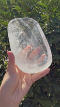 Load and play video in Gallery viewer, Large Clear Quartz Offering Bowl,Crystal Quartz Altar Bowl,Crystal Tray,B61

