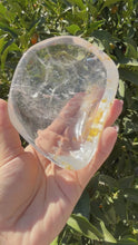 Load and play video in Gallery viewer, Clear Quartz Offering Bowl,Crystal Quartz Altar Bowl,Crystal Tray,B81
