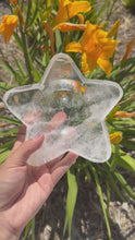 Load and play video in Gallery viewer, Large Natural Clear Quartz Star Dish,Crystal Tray,Decorative Altar Dish,B159
