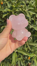 Load and play video in Gallery viewer, High Quality Rose Quartz Bear – Hand Carved Crystal Figurine Bear Home Decor
